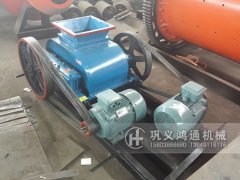 小型双齿辊和滚筒筛发往江苏盐城