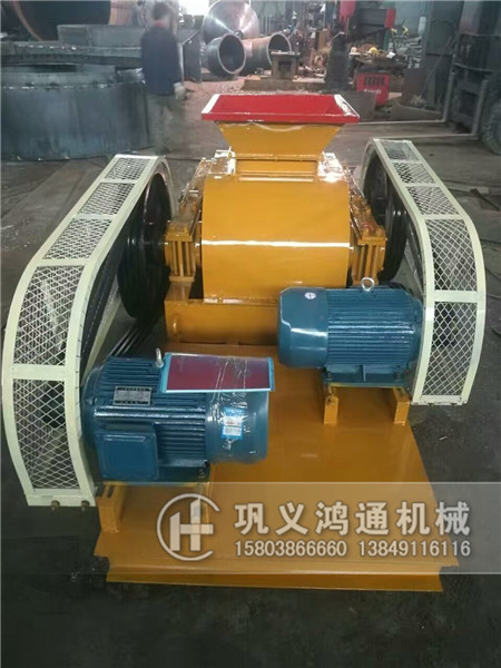 齿辊破碎机图片