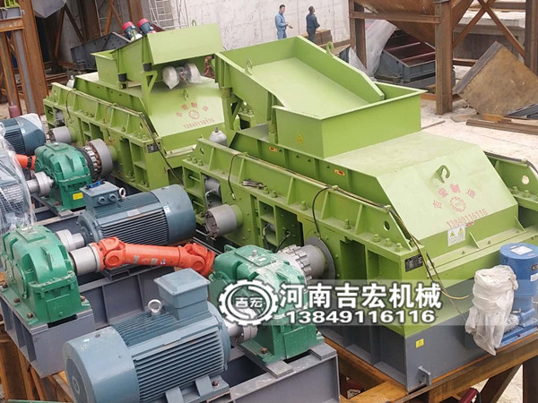 1-220225101ZM06.jpg