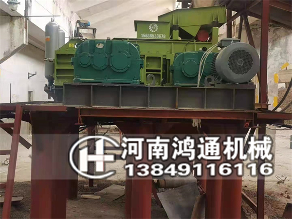 青石用对辊制砂机